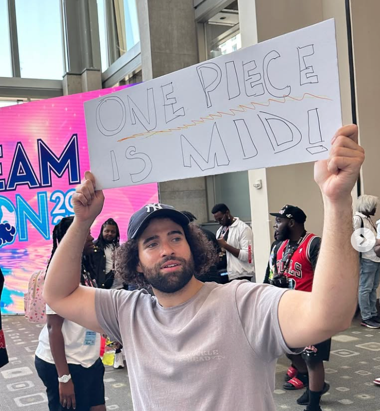 Gabe (@Smilebomb)